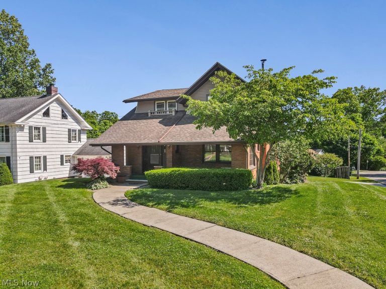 231 Milton Street, Alliance, OH - Photo 2