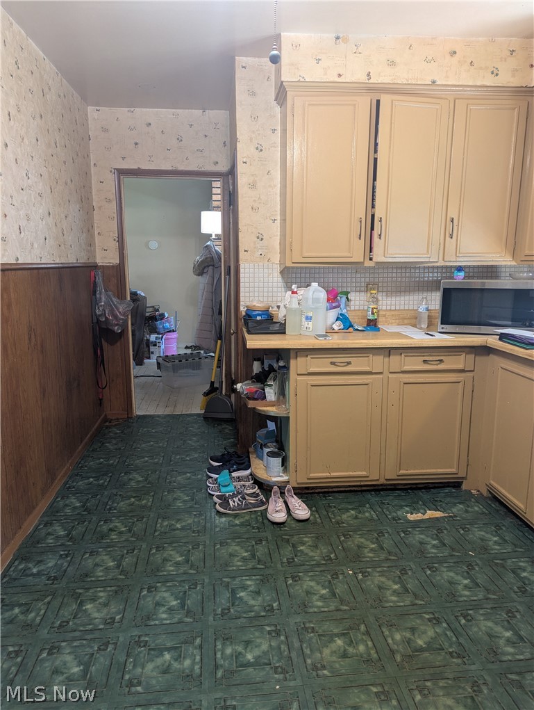 5403 Jefferson Avenue, Ashtabula, OH - Photo 5