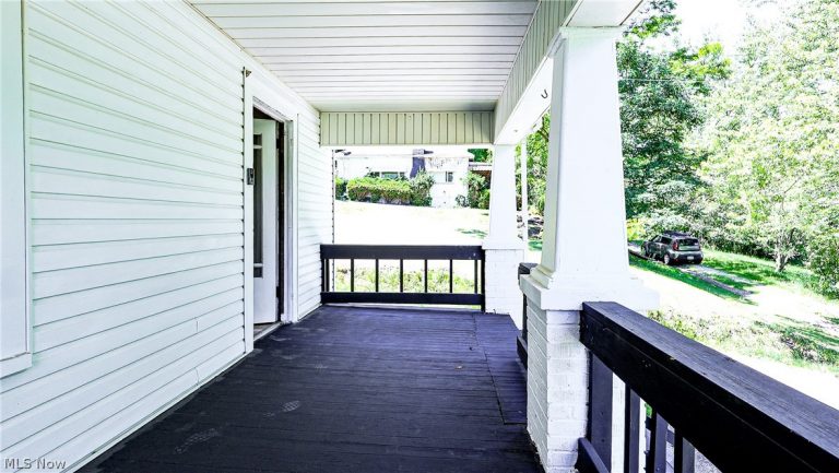 2127 Margaret Street, Steubenville, OH - Photo 3