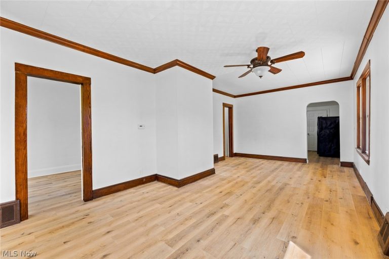 6602 Flowerdale Avenue, Cleveland, OH - Photo 3