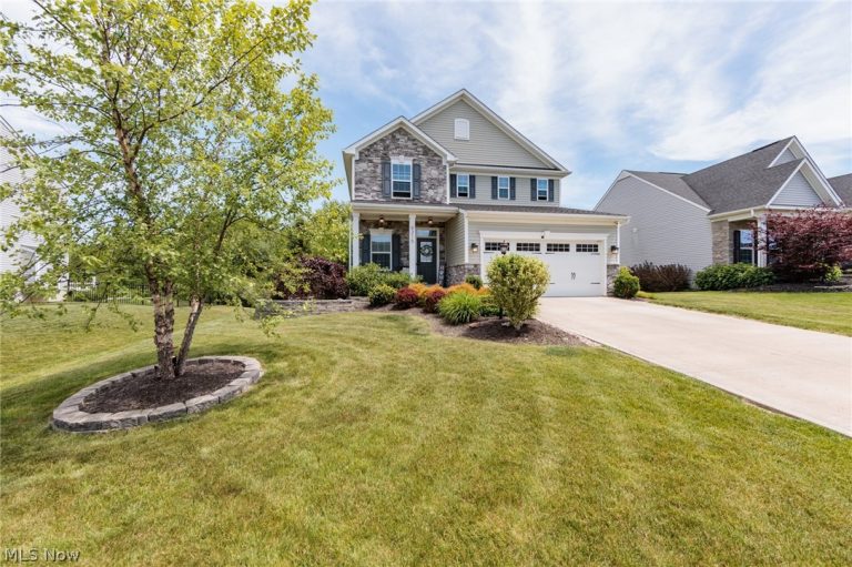 6215 Hooper Drive, Medina, OH - Photo 2