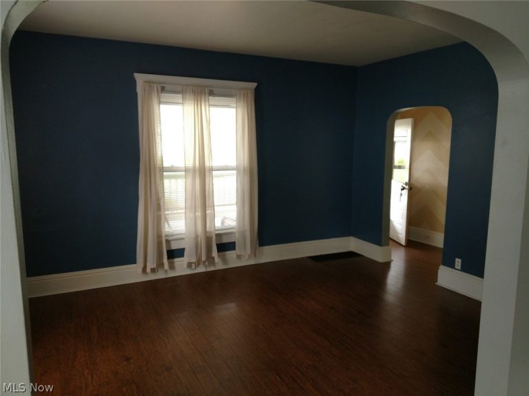 1522 Campbell Street #2, Cuyahoga Falls, OH - Photo 4