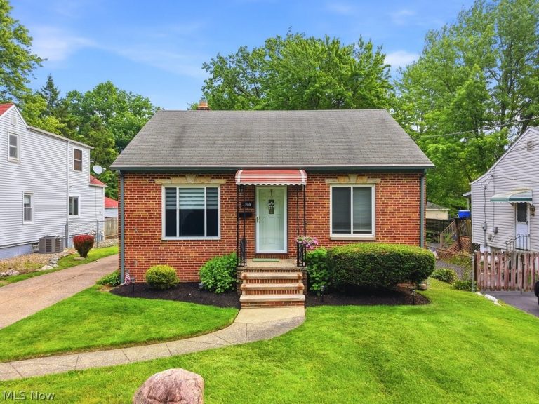 4209 Clague Road, North Olmsted, OH, 44070