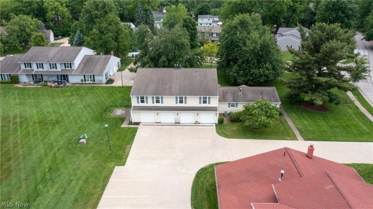 4915 Friar Road #B, Stow, OH, 44224