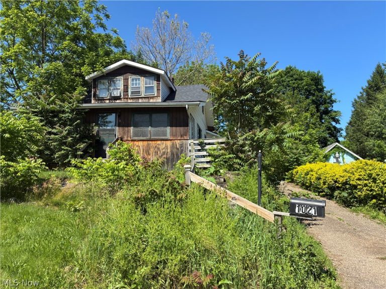 1021 Lakeview Avenue, Canton, OH - Photo 2