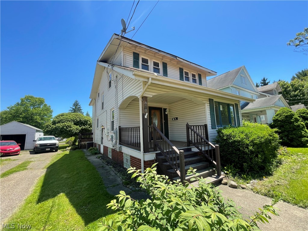 870 Haines Avenue, Alliance, OH