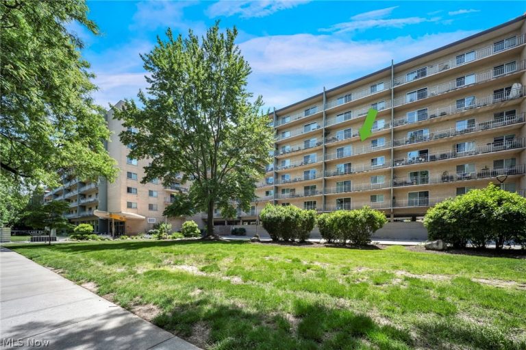 10301 Lake Avenue #506, Cleveland, OH - Photo 3