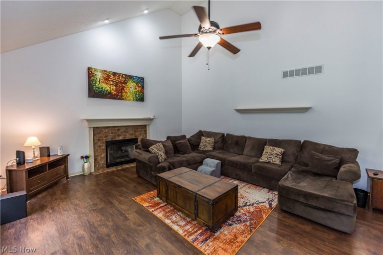463 Wordsworth Court, Richmond Heights, OH - Photo 6
