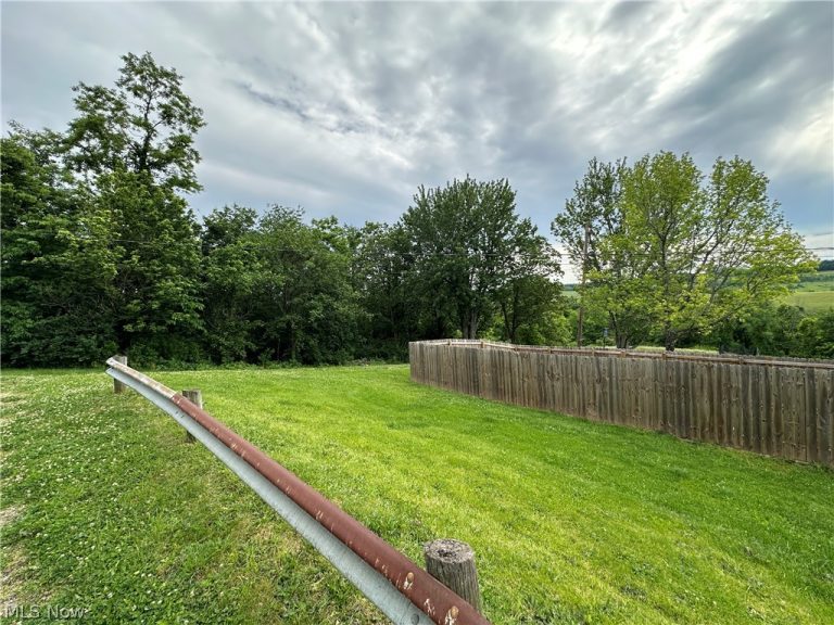 61900 Fairview Road, Barnesville, OH - Photo 6