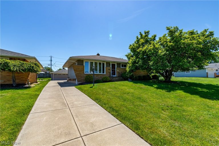 7313 Whitaker Drive, Parma, OH, 44130
