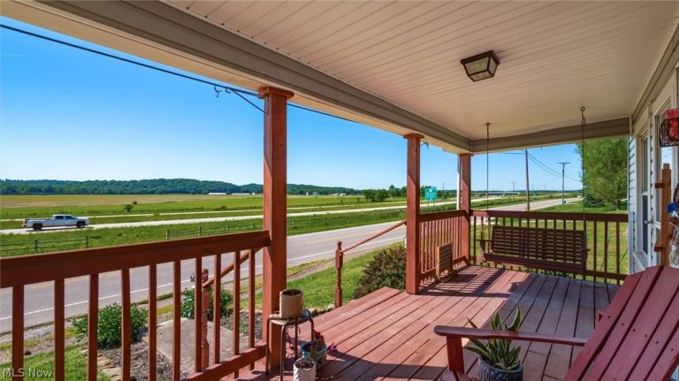 9945 Raiders Road, Frazeysburg, OH - Photo 4