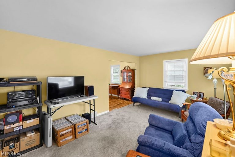 2591-2593 16th Street, Cuyahoga Falls, OH - Photo 4