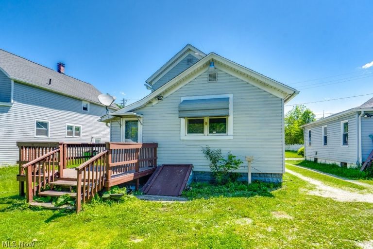 36 21st Street, Barberton, OH - Photo 6
