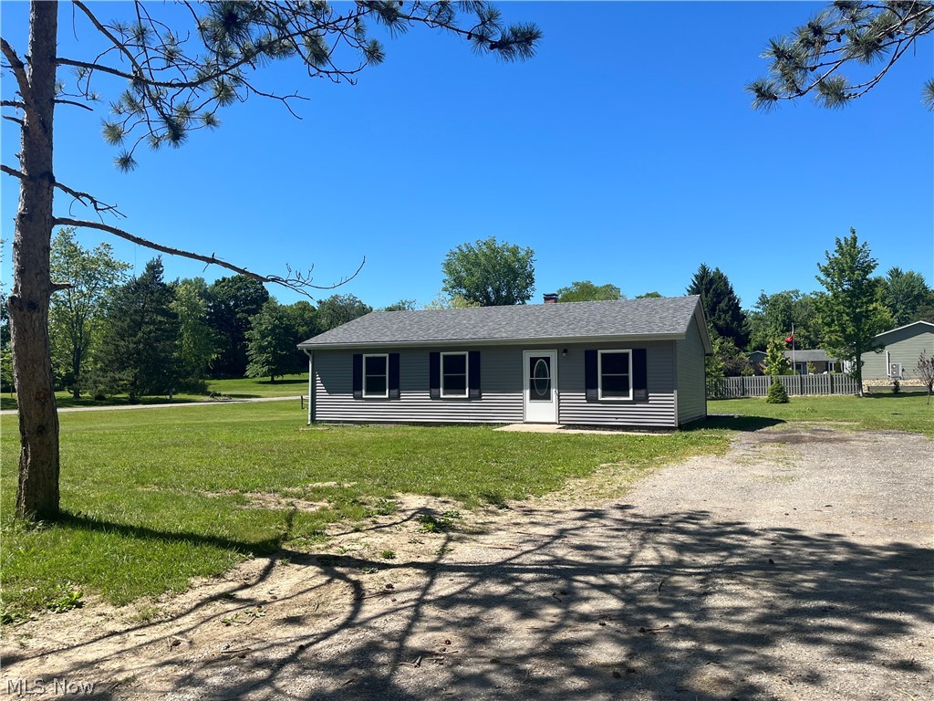 2655 Pine Ridge Road, Ashtabula, OH