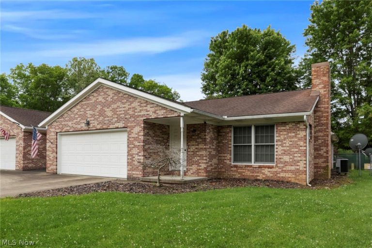 1616 Quail Hollow Drive, Cambridge, OH, 43725