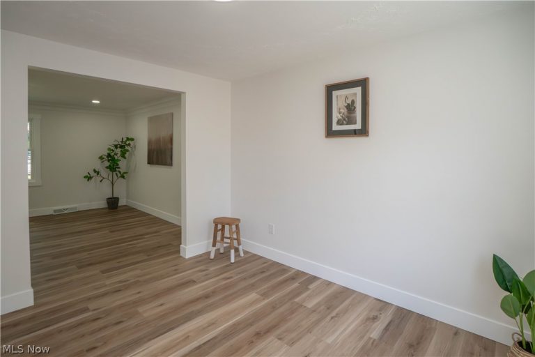 3648 Mulberry Street, Uniontown, OH - Photo 6
