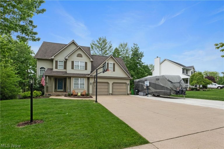 2024 Deer Meadow Boulevard, Streetsboro, OH - Photo 6