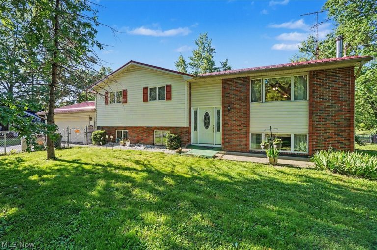 4250 Herr Fieldhouse Road, Southington, OH, 44470