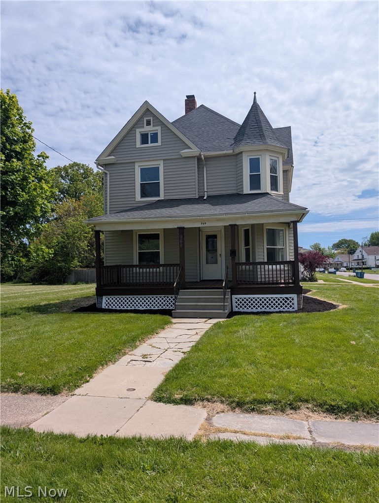 969 Washington Avenue, Lorain, OH, 44052