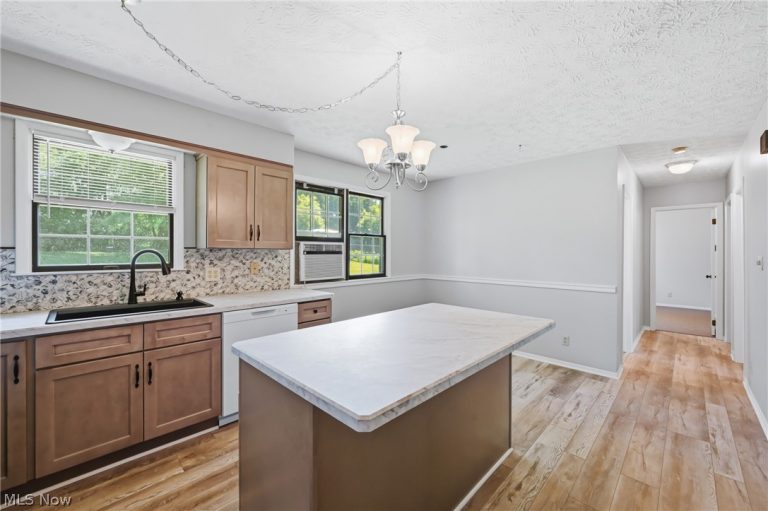 1795 Allen Drive, Salem, OH - Photo 8