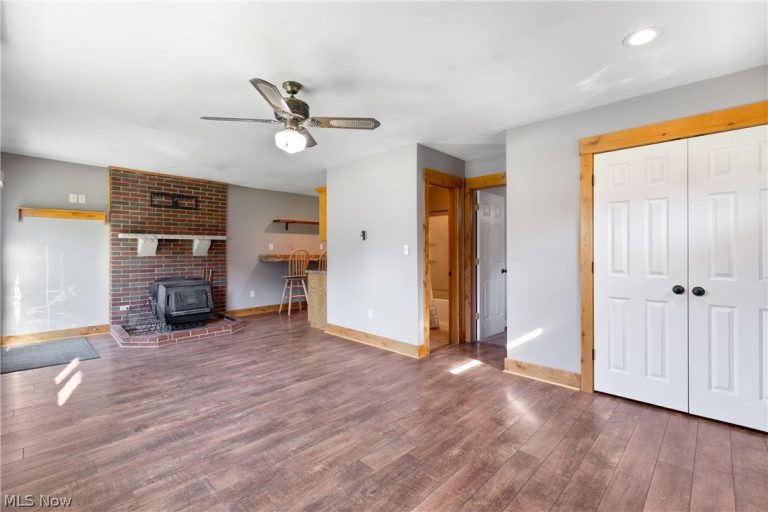 13095 Portage Street, Doylestown, OH - Photo 8