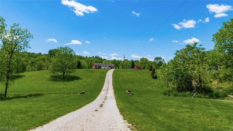 60145 Bliss Road, New Concord, OH - Photo 5