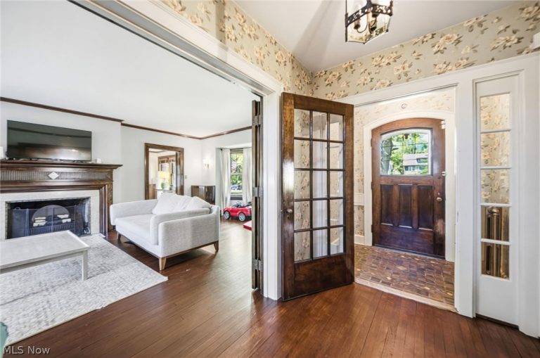 2840 Berkshire Road, Cleveland Heights, OH - Photo 4