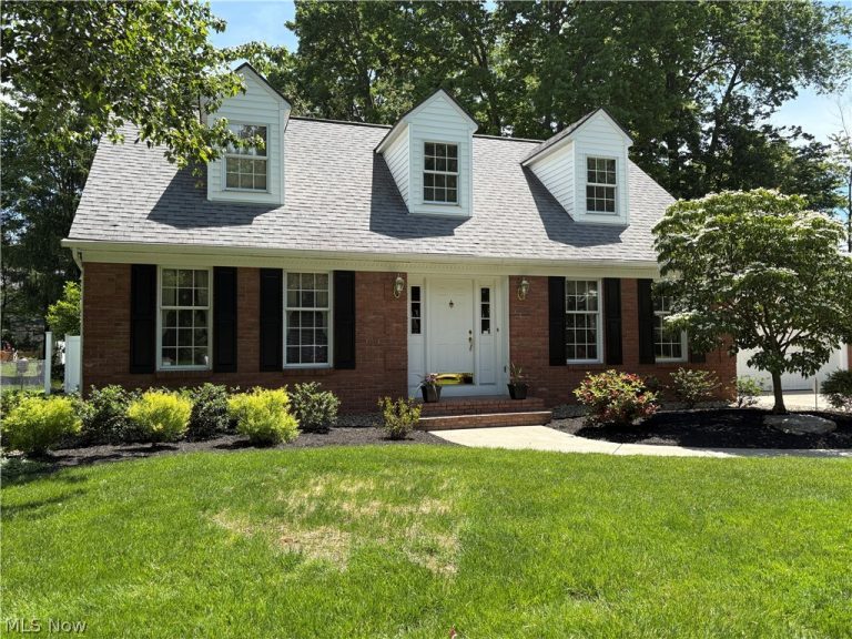 133 Southdale Boulevard, Cortland, OH - Photo 3