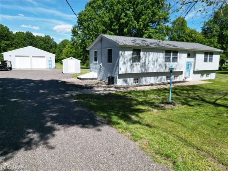 10685 Scotts Corner Road, Diamond, OH - Photo 2