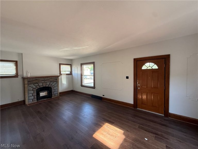 383 Tallmadge Avenue, Akron, OH - Photo 8
