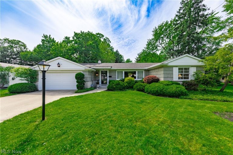 1750 Kenton Circle, Lyndhurst, OH, 44124