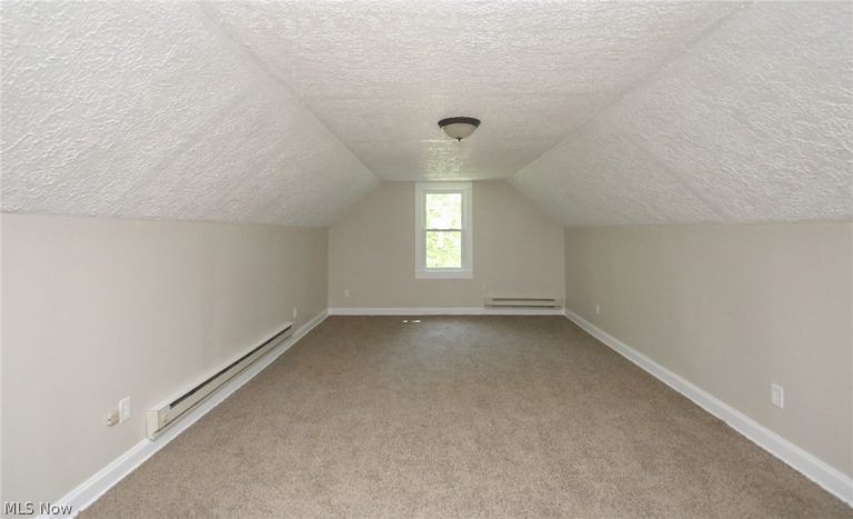 17 Richview Avenue, Youngstown, OH - Photo 5