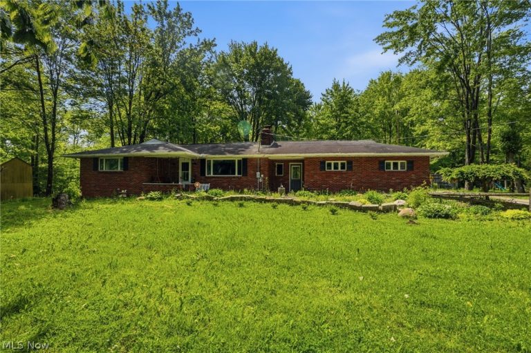 3996 Irishtown Southworth Road, Farmdale, OH - Photo 2