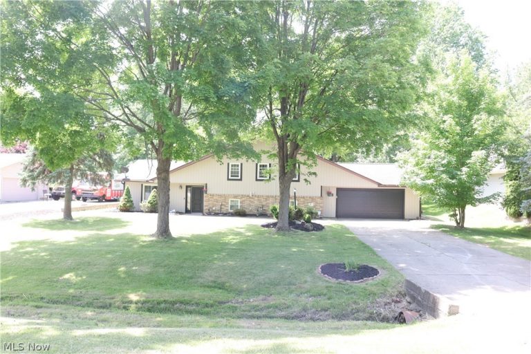 812 Blackfeet Trail, Macedonia, OH - Photo 3
