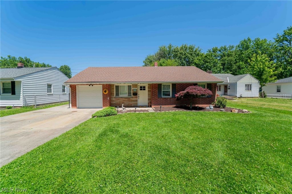 34429 Beach Park Drive, Eastlake, OH
