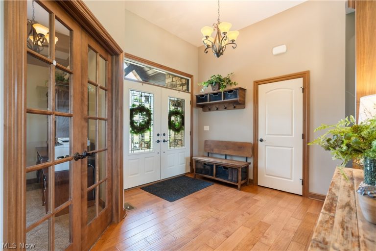 5850 Quarry Lake Drive, East Canton, OH - Photo 3