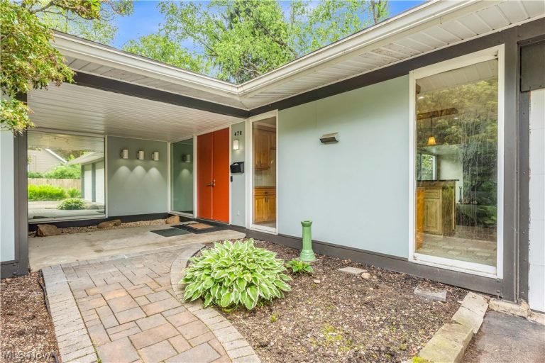 478 Tamiami Trail, Akron, OH - Photo 3