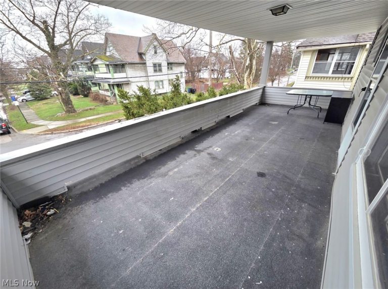16902 Endora Road, Cleveland, OH - Photo 3