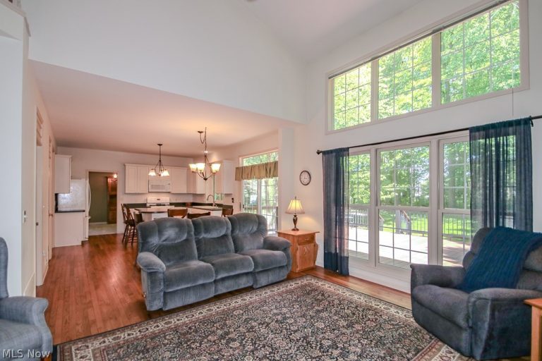 2345 Champion Trail, Twinsburg, OH - Photo 8