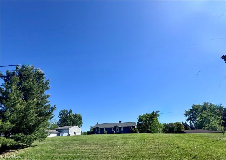 887-889 Colony Drive, Aurora, OH - Photo 5