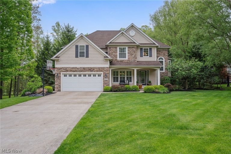 12067 Summerwood Drive, Concord Twp, OH, 44077
