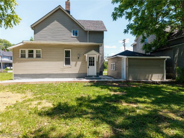 30 16th Street, Barberton, OH - Photo 4