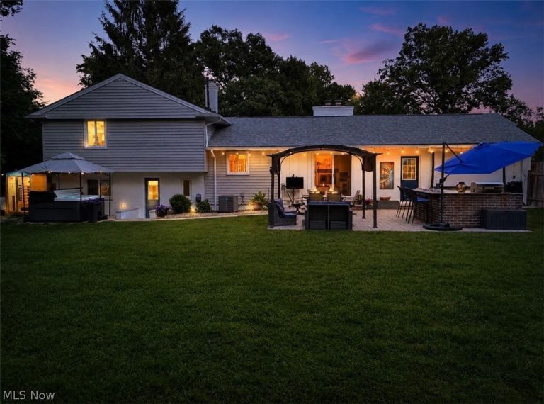 10511 Fitzwater Road, Brecksville, OH - Photo 8