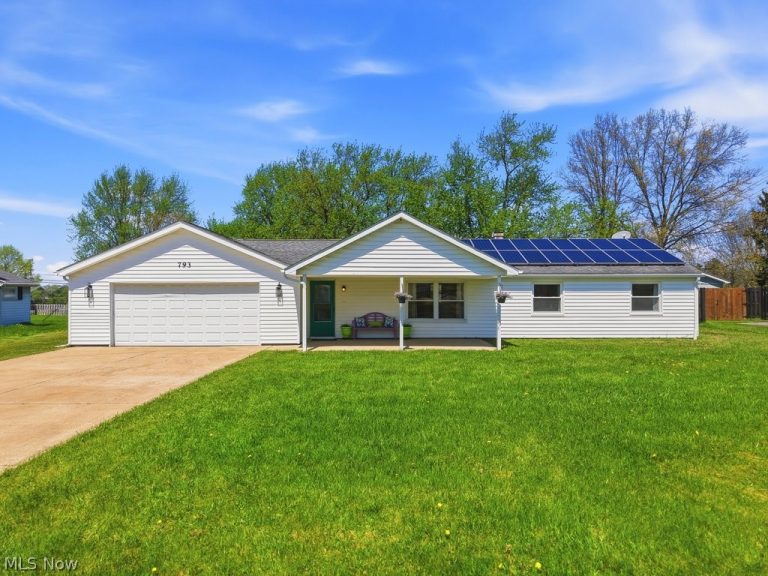 793 David Drive, Streetsboro, OH, 44241