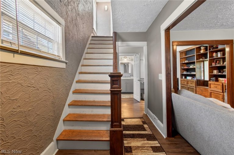 1303 Tremont Avenue, Massillon, OH - Photo 6