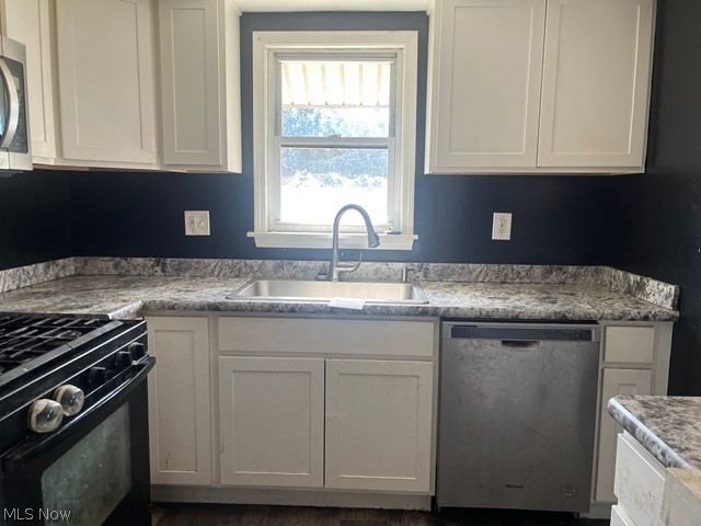104 Lafayette Avenue, Niles, OH - Photo 6