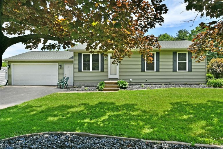 754 Warner Road, Brookfield, OH, 44403