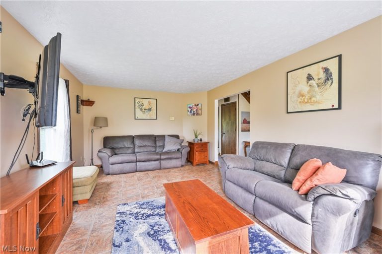 11690 Island Road, Grafton, OH - Photo 6