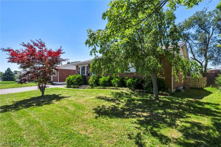 3401 Reaver Avenue, Grove City, OH - Photo 3