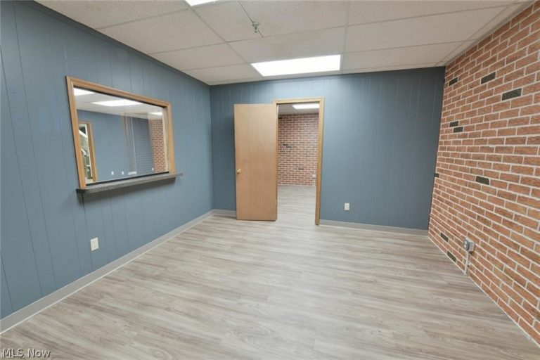 151 Kennebec Avenue, Mcconnelsville, OH - Photo 3